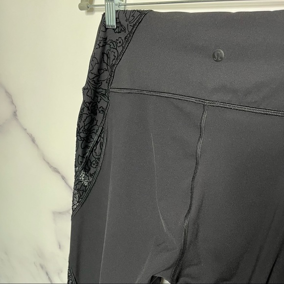 Lululemon Wunder Under High-Rise Tight* Flocked 28"
Black - Picture 13 of 16